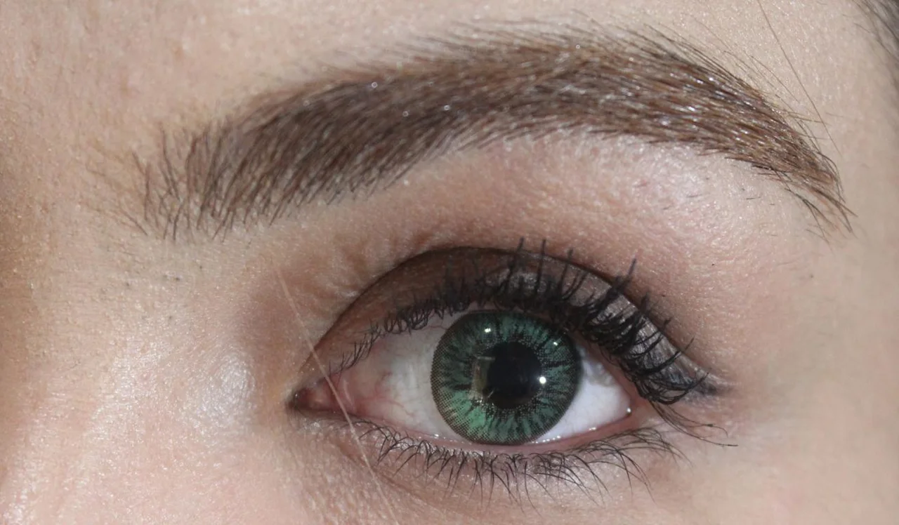 لنز رنگی Magic Eye مدل Light Green 2 مجیک لنز لایت گرین 2